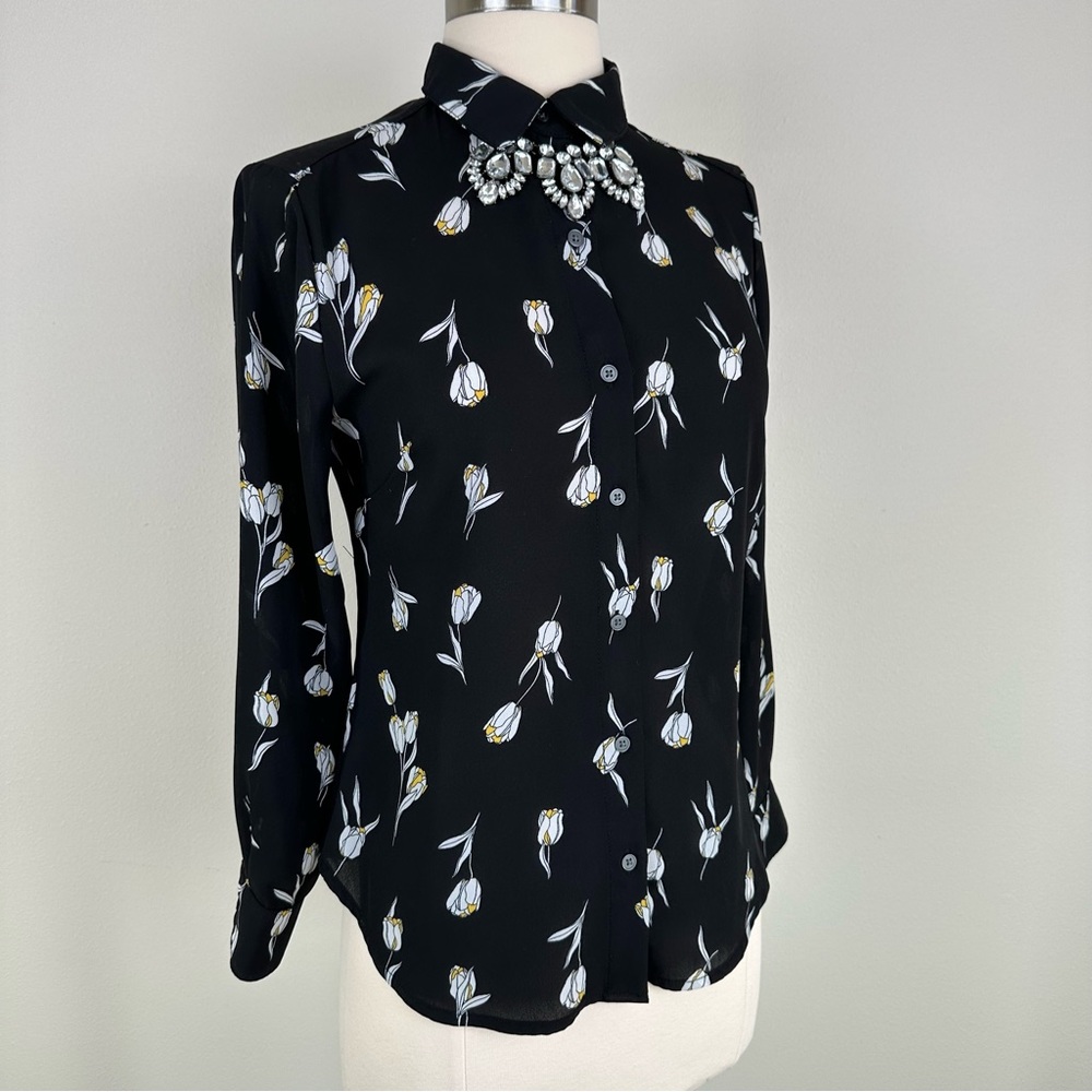 Banana Republic Size XSP Black Chiffon Floral Print Button Down S…